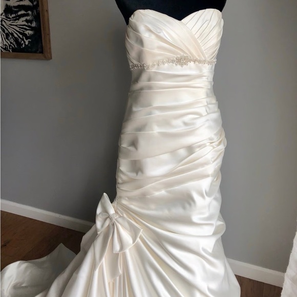 david's bridal ruched wedding dress Satin Ruched Bodice Wedding Dress with over skirt